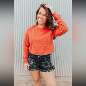 Double zero crop long sleeve tee